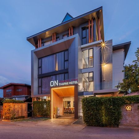 On Thapae Gate Chiangmai Hotel เชียงใหม่ ภายนอก รูปภาพ